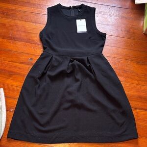 Who What Wear Black Sleeveless Fit-and-Flare Mini Dress